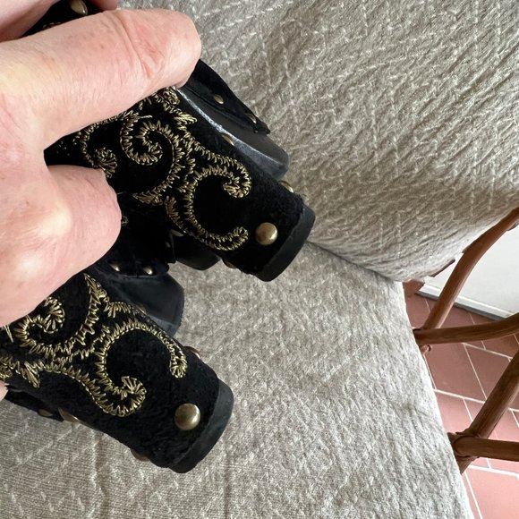 NEW Bridget Shuster Size 10 Black Suede Slide/Mule - Picture 6 of 6